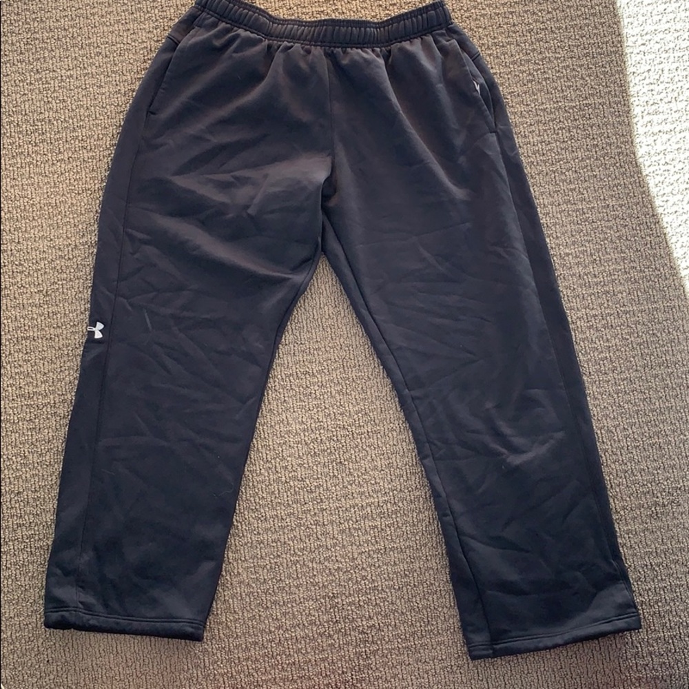 Men’s UA sweats